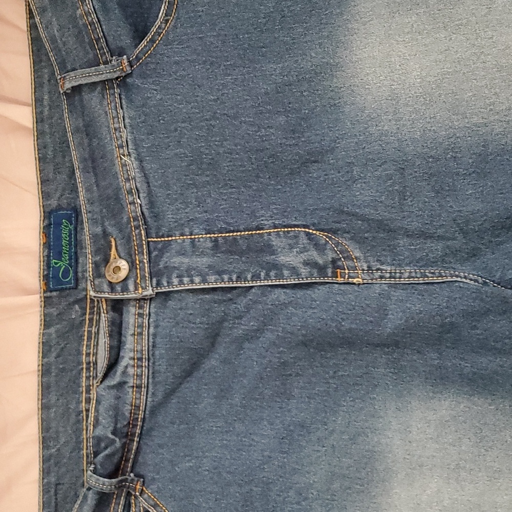 Women's Jeanerosity Jeans